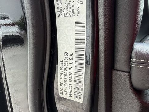 Used 2022 Jeep Grand Cherokee L Limited RWD image 32