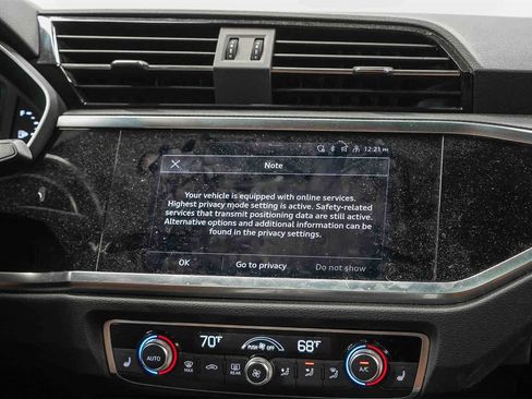 Used 2022 Audi Q3 2.0T Premium Plus image 14