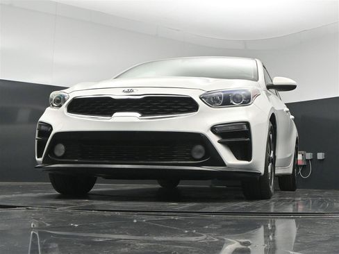 Used 2019 Kia Forte LXS FWD image 28