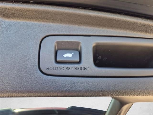 Used 2025 Honda CR-V EX-L image 7