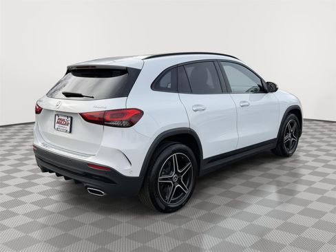 Used 2021 Mercedes-Benz GLA 250 4MATIC image 6