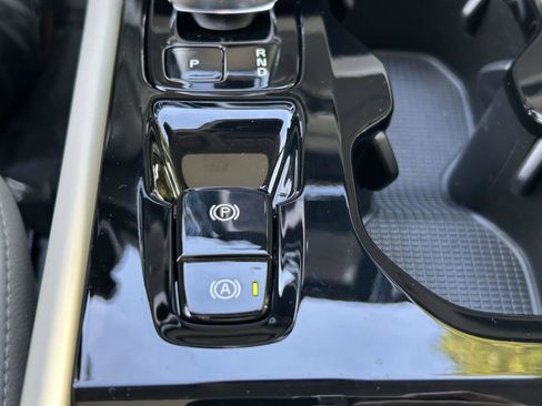 New 2026 Volvo XC40 B4 Plus w/ Protection Package Premier image 17