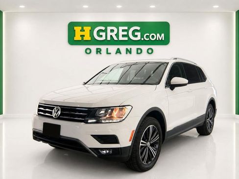 Used 2018 Volkswagen Tiguan SEL AWD/4WD image 4