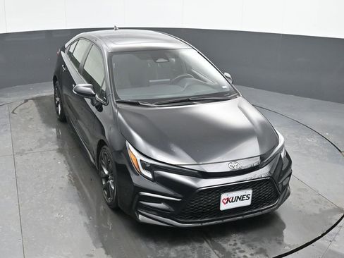 Used 2024 Toyota Corolla SE image 38