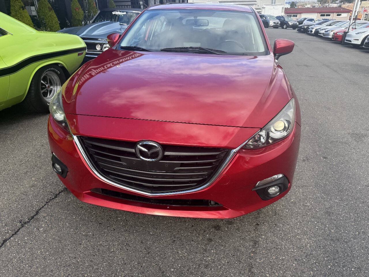 Used 2015 MAZDA MAZDA3 i Touring w/ Technology Package FWD image 2