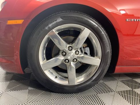 Used 2015 Chevrolet Camaro LT RWD image 13