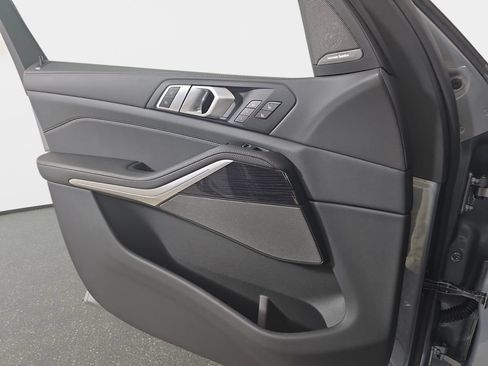 New 2026 BMW X5 xDrive40i w/ M Sport Package AWD/4WD image 27