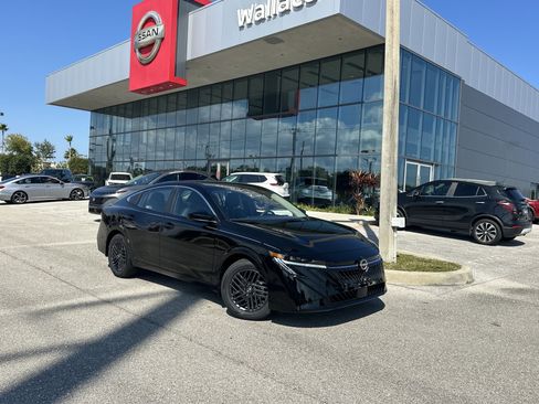 New 2026 Nissan Sentra SV image 1