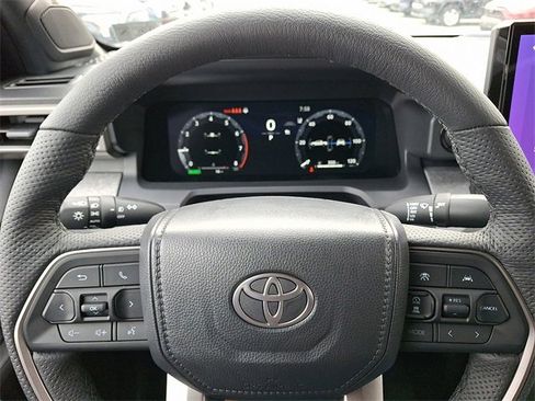 New 2025 Toyota Tacoma Trailhunter image 9