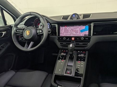 New 2026 Porsche Macan AWD/4WD image 22
