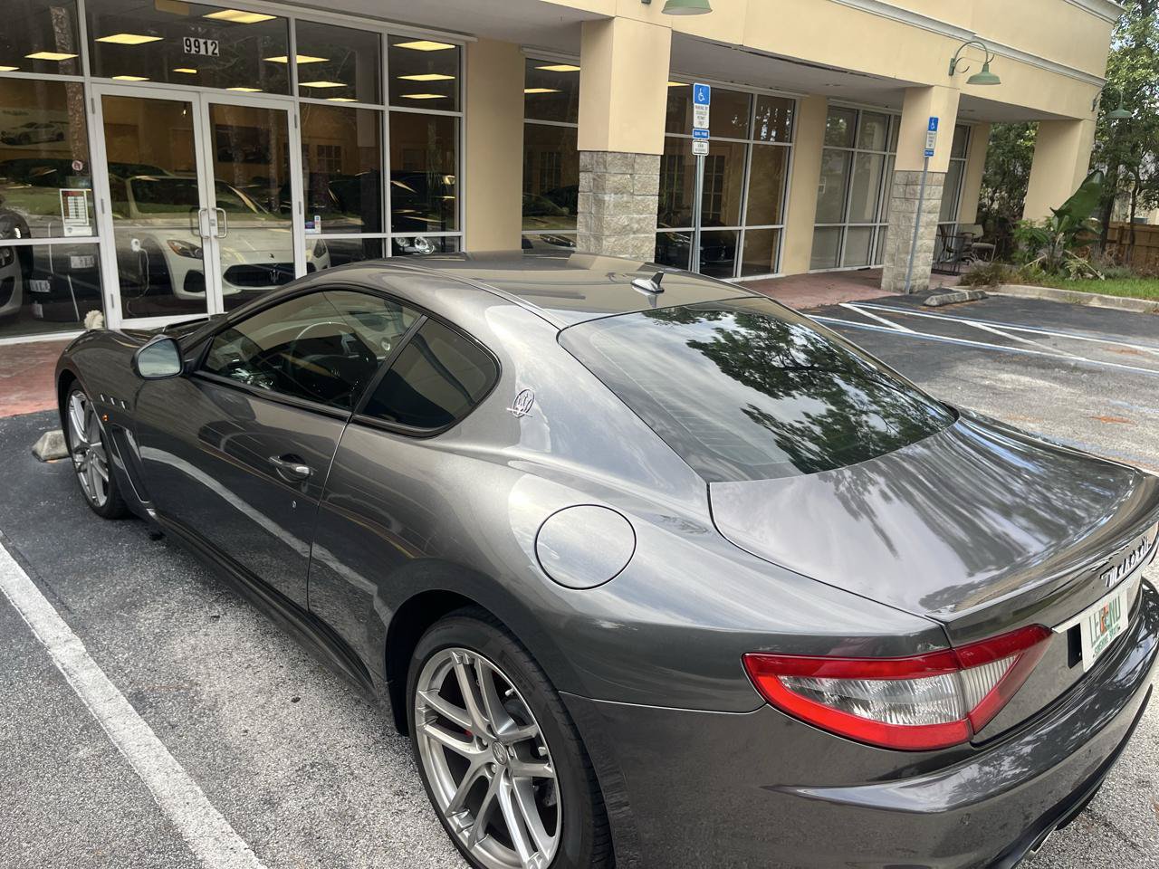Used 2014 Maserati GranTurismo MC RWD image 10