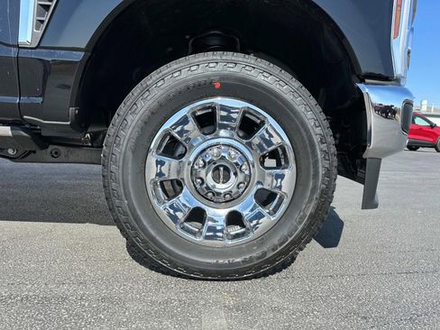 New 2025 Ford F350 King Ranch w/ Chrome Package image 37