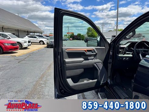 Used 2023 GMC Sierra 1500 Denali w/ Denali Reserve Package AWD/4WD image 57