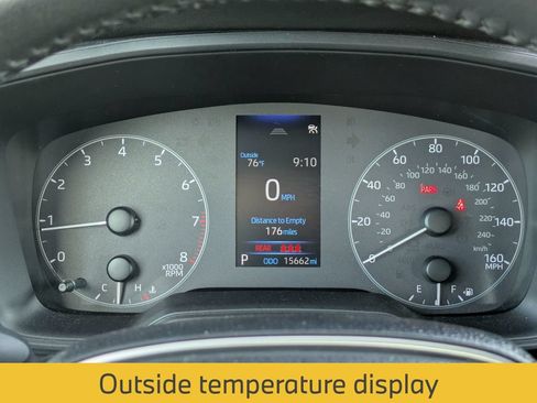 Used 2025 Toyota Corolla SE FWD image 18
