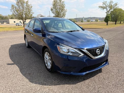 Used 2019 Nissan Sentra SV FWD image 7