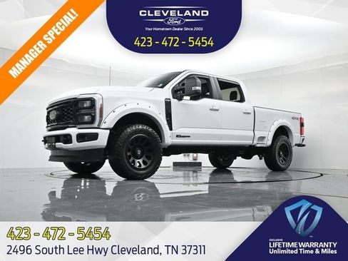 New 2025 Ford F250 XLT w/ Black Appearance Package AWD/4WD image 33