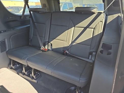 Used 2025 Chevrolet Suburban High Country w/ Sun And Tow Package AWD/4WD image 21