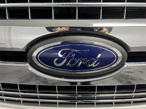 Used 2020 Ford F150 Lariat w/ Equipment Group 502A Luxury image 32