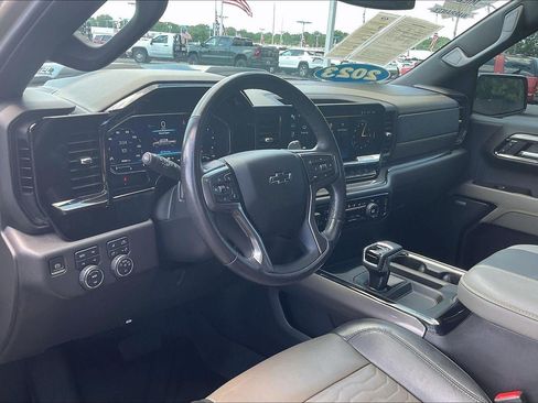 Used 2023 Chevrolet Silverado 1500 ZR2 AWD/4WD image 15