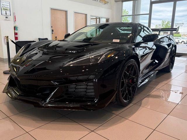 New 2026 Chevrolet Corvette ZR1 w/ ZR1 Carbon Fiber Aero Package RWD image 1
