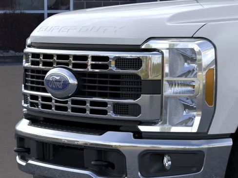 New 2026 Ford F350 XLT AWD/4WD image 17