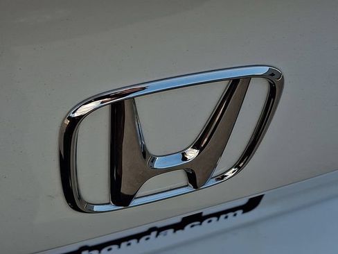 Certified 2024 Honda Civic Touring image 29