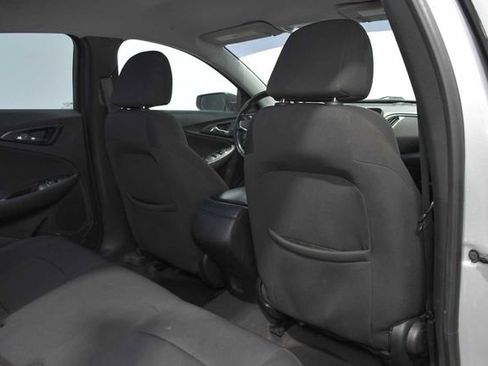 Used 2020 Chevrolet Malibu RS image 15