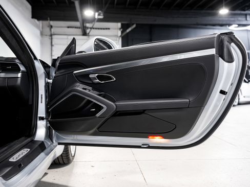 Used 2014 Porsche 911 Carrera S image 26