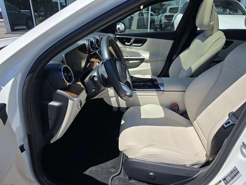 Used 2024 Mercedes-Benz C 300 4MATIC Sedan image 7