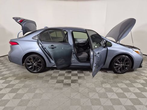 Used 2024 Toyota Corolla SE FWD image 9