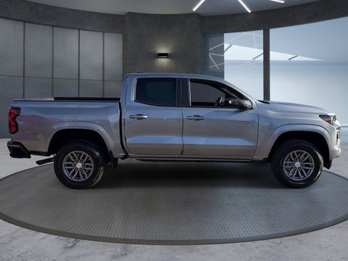 Certified 2024 Chevrolet Colorado LT RWD image 7