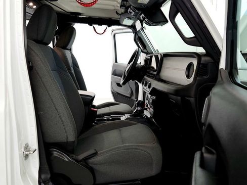 Used 2024 Jeep Wrangler Unlimited Sport AWD/4WD image 15