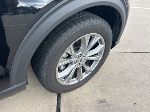 Used 2023 Ford Explorer Limited w/ Equipment Group 301A image 18