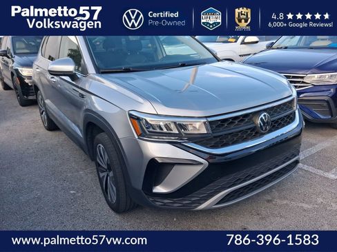 Used 2023 Volkswagen Taos SE image 1