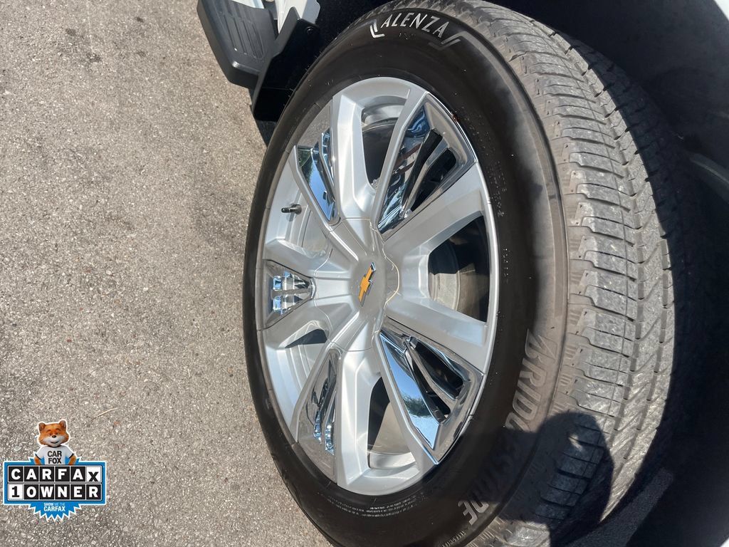 Used 2022 Chevrolet Silverado 1500 High Country AWD/4WD image 39