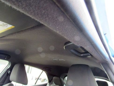 Used 2019 Toyota Corolla SE w/ SE Option Package image 10