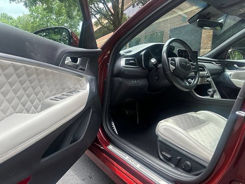 Used 2024 Genesis G70 3.3T Advanced w/ Sport Prestige Package RWD image 9