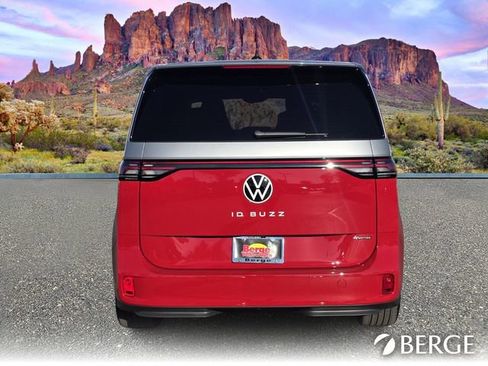 New 2025 Volkswagen ID. Buzz Pro S Plus image 7