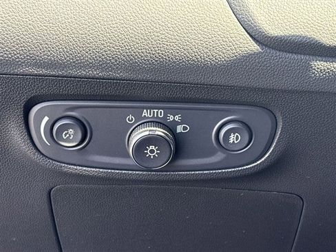 Certified 2023 Buick Encore GX Select AWD/4WD image 17