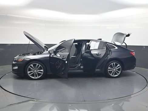 Used 2022 Chevrolet Malibu LT FWD image 39