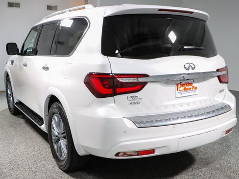 Used 2023 INFINITI QX80 Luxe w/ Cargo Package AWD/4WD image 9