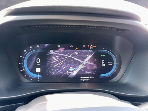 Certified 2023 Volvo C40 P8 Recharge Ultimate image 19