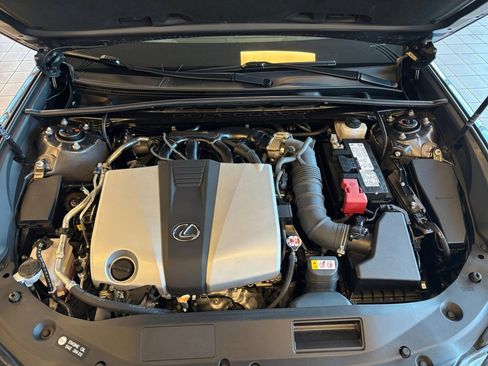 Used 2023 Lexus ES 350 w/ Premium Package image 18