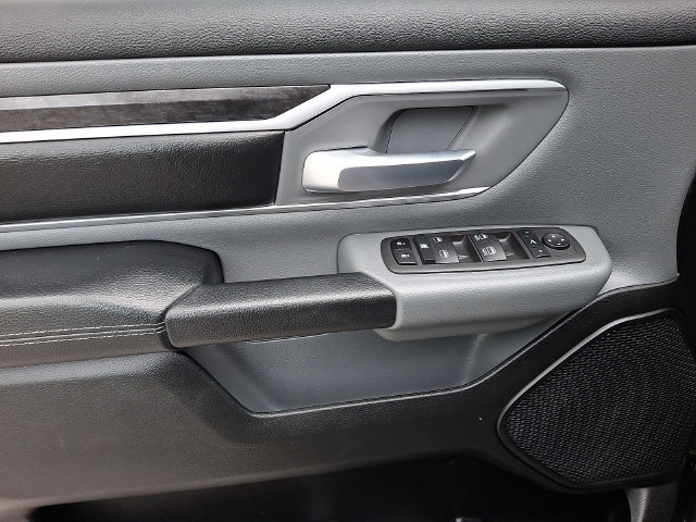 Used 2022 RAM 1500 Big Horn AWD/4WD image 12