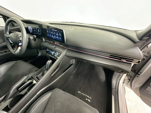Used 2025 Hyundai Elantra N FWD image 43