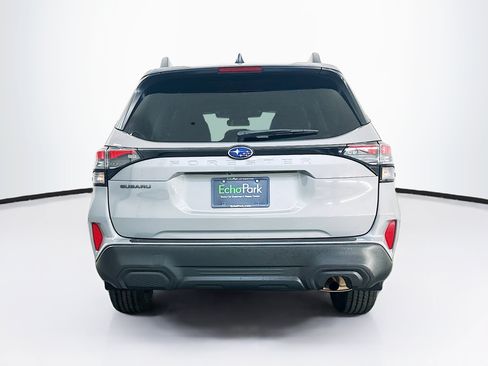Used 2026 Subaru Forester Premium AWD/4WD image 7