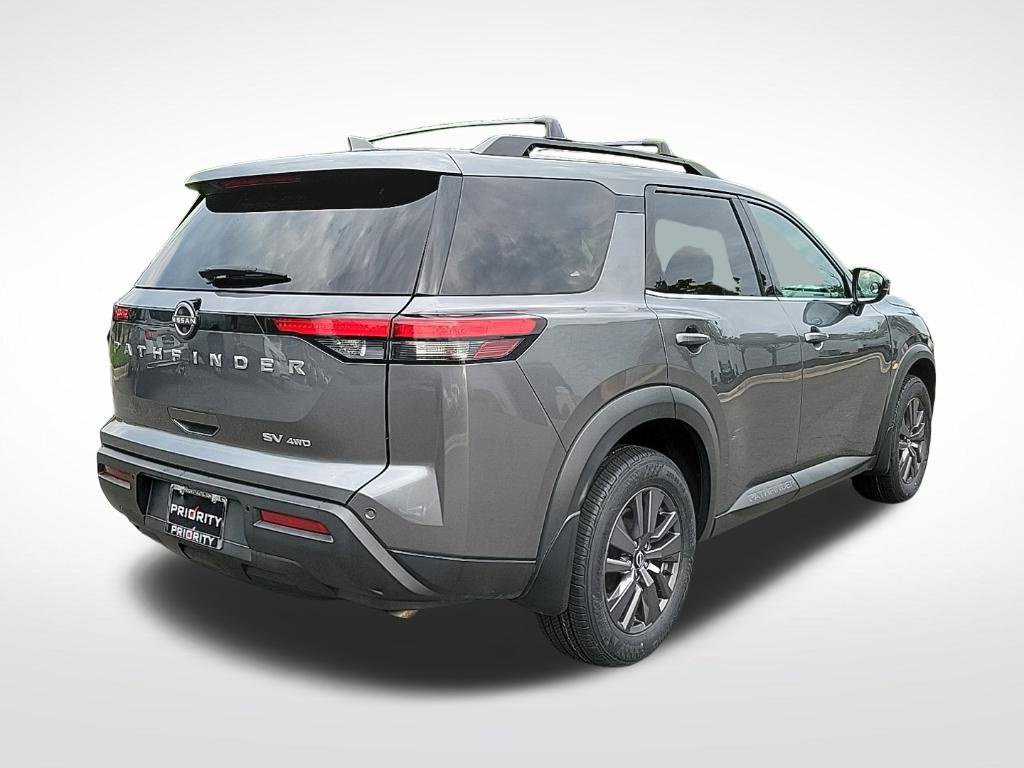 Used 2022 Nissan Pathfinder SV AWD/4WD image 10