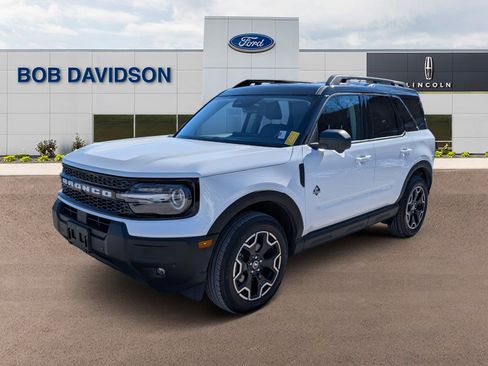 Certified 2025 Ford Bronco Sport Outer Banks w/ Outer Banks Tech Package+ image 1