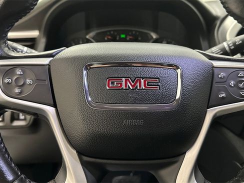 Used 2019 GMC Acadia SLT image 13