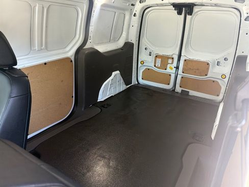 Used 2023 Ford Transit Connect XL FWD image 21
